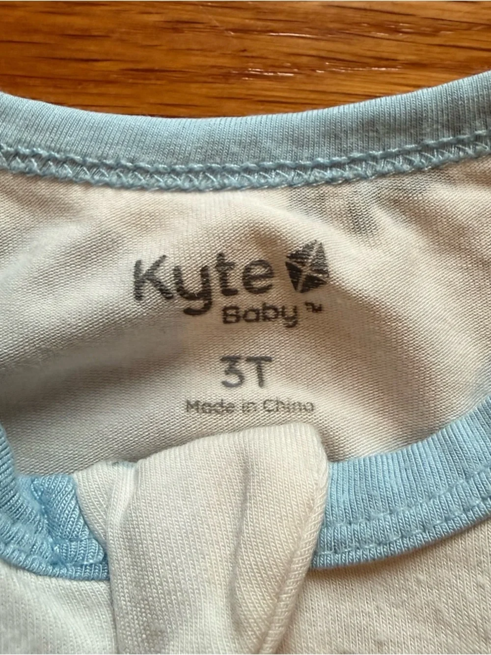KYTE BABY Bamboo Pajama Dinosaur Onesie One‎ Piece size 3T Blue White